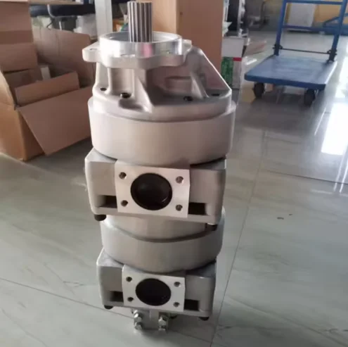 PC40-6  PC40-7 Hydraulic Gear Pump PC40-6  PC40-7 705-41-08001 705-41-08010 705-41-08010