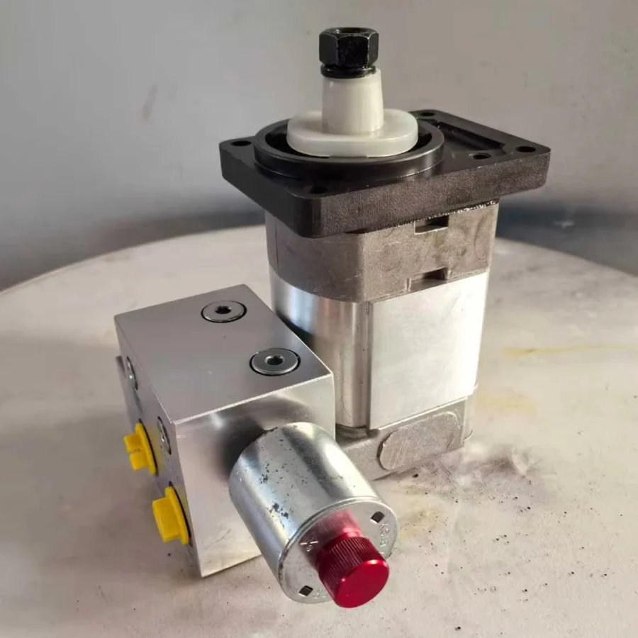 Excavator Part Electric Cooling Fan Motor Drive 31Q9-30212 31Q9-30213 for R320-9 R480-9 31Q930212 31Q930213