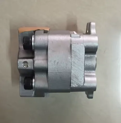 PC10-7 PC15-3 PC20-7 Hydraulic Gear Pump PC10-7 PC15-3 PC20-7  7054108070 705-41-08070  705-41-08070