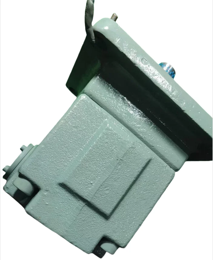 PV2R4-153-F-RAA-30 PV2R4-184-F-RAA-30 PV2R4-200-F-RAA-30 PV2R4-237-F-RAA-30 Hydraulic Vane Pump