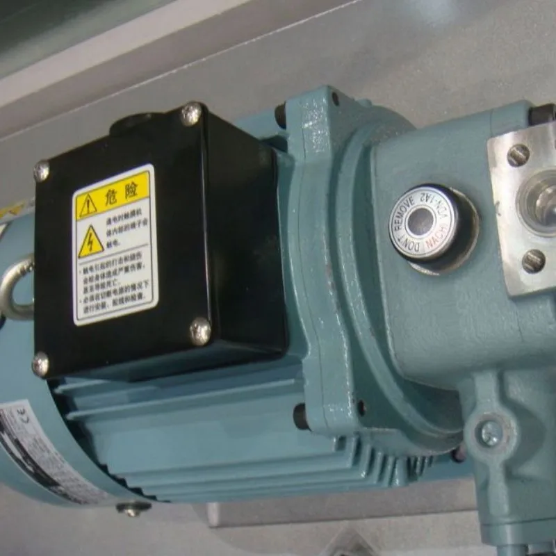 UVN Series  UVN-1A-1A2-2.2-4-Q14-6063D UVN-1A-0A2-0.7-4-Q29-6063C UVN-1A-0A2-1.5-4-12 Hydraulic Vane Motor