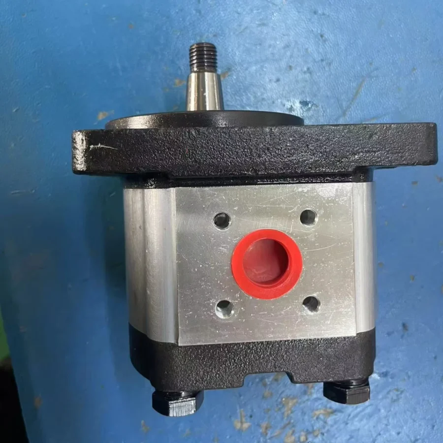 AZPS AZPW AZPW-11 Series Hydraulic Rotary Gear Oil Pump 0517625003 AZPG-11-038RCB20MB 0510725016 AZPF-11-008RCB20MB