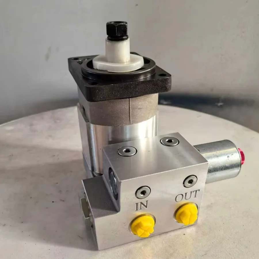 Excavator Part Electric Cooling Fan Motor Drive 31Q9-30211 31Q9-30212 31Q9-30213 for R320-9 R480-9 31Q930212 31Q930213