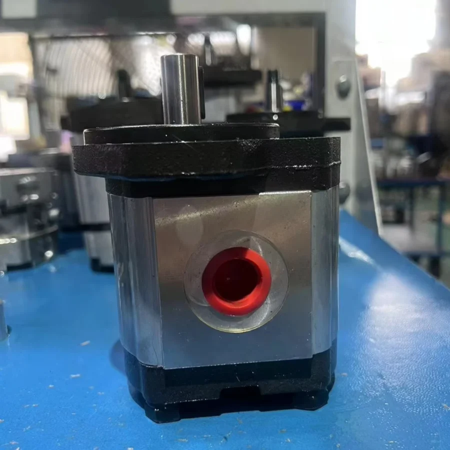 PGP PGM Series Hydraulic Gear Pump PGM511C0190CS8F4NJ5J7B1B1G3 PGP365L178BIAB17-7ACAB12-1  PGP511 PGP517 PGP620