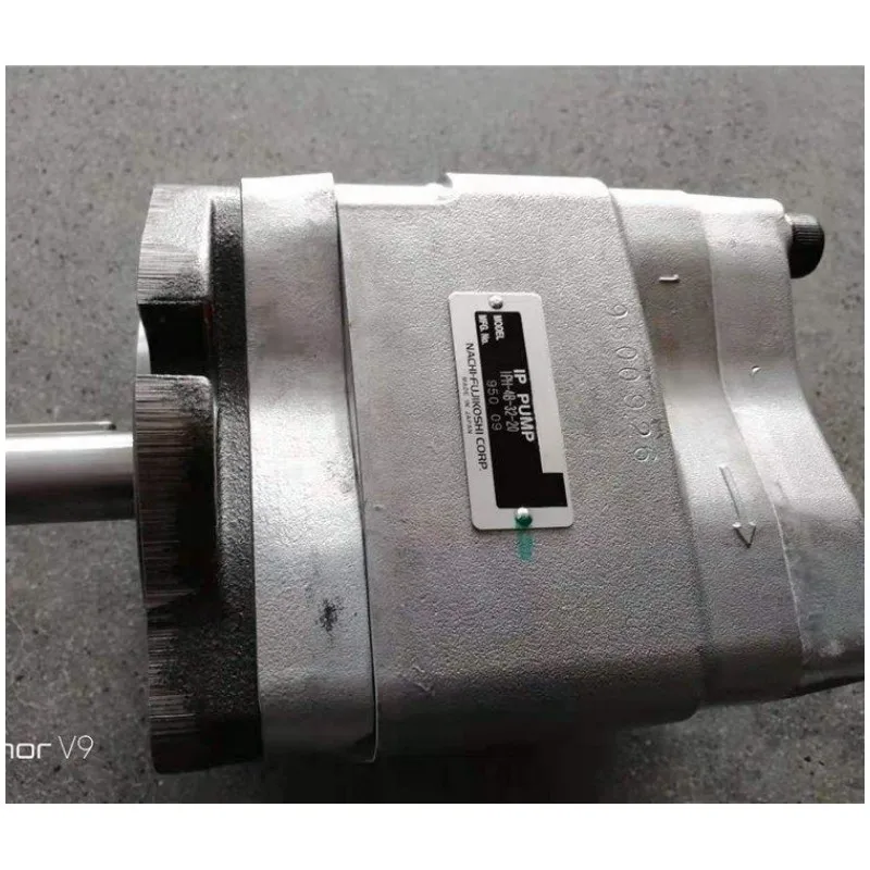 IPH Series IPH-24A-3.5-32-11 IPH-44B-20-32-11 IPH-56A-50-125-11 IPH-66B-80-125-11 IPH-24A-6.5-25-11 Hydraulic Gear Pump