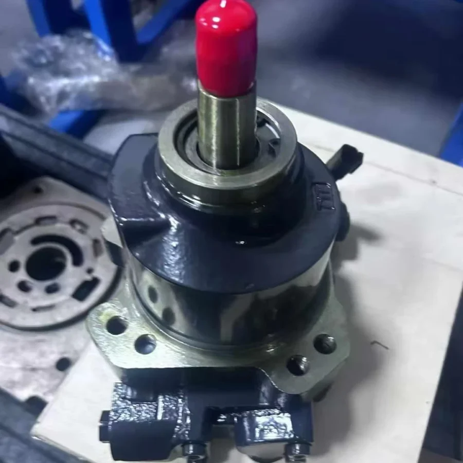 Replacement Loader Series Gear Pump 708-1T-31111 708-1W-00111 708-1W-00131 7081G00110 for PC60-6 PC60-7 PC60-8 Excavator Pump