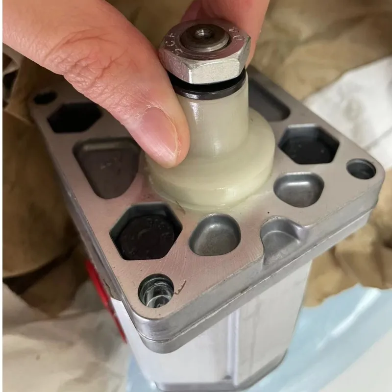 PFG Series PFG-211-D/RO PFG-174-D PFG-214-D-RO PFG-211-D-RO PFG-142-D Hydraulic Gear Pump