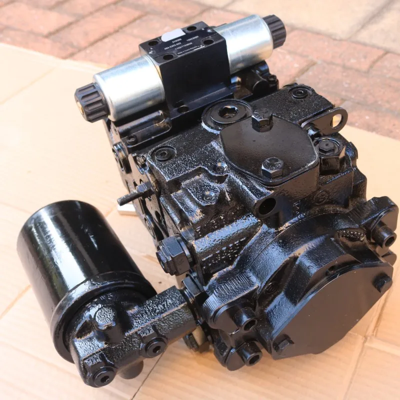 90R Series Hydraulic Pump 90R055DD1NN60P4-S1CGBGBA353520 90R075MB1BC80S3S1D03GBA353524 90R130KA5NN80S3F1F04GBA383824 Piston Pump