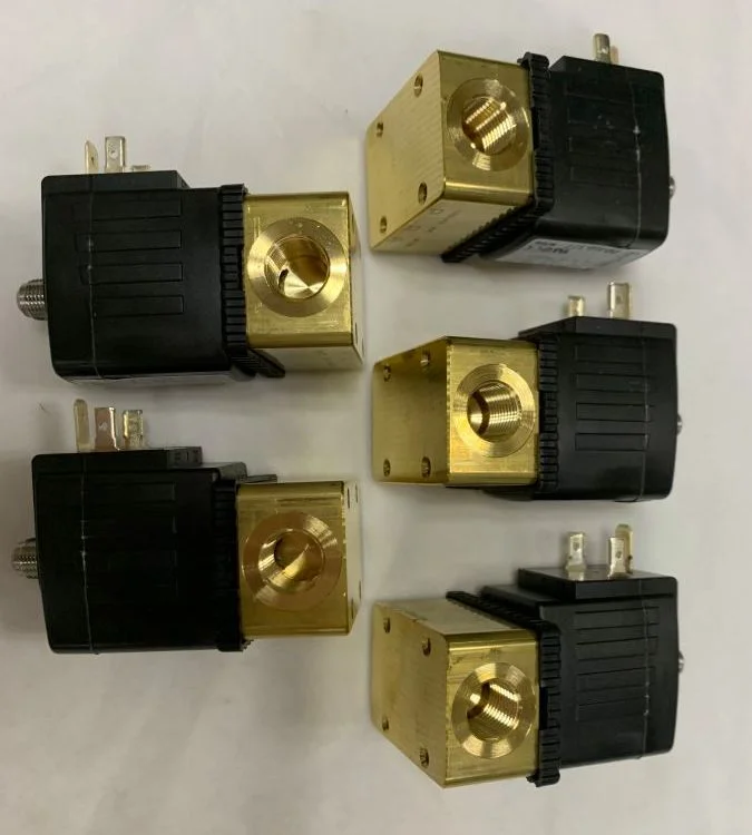 Burkert 0121 Type As Direct-acting 2/2-way Plunger Valve SOLENOID VALVE 00040921 00466305 00048749 00125349
