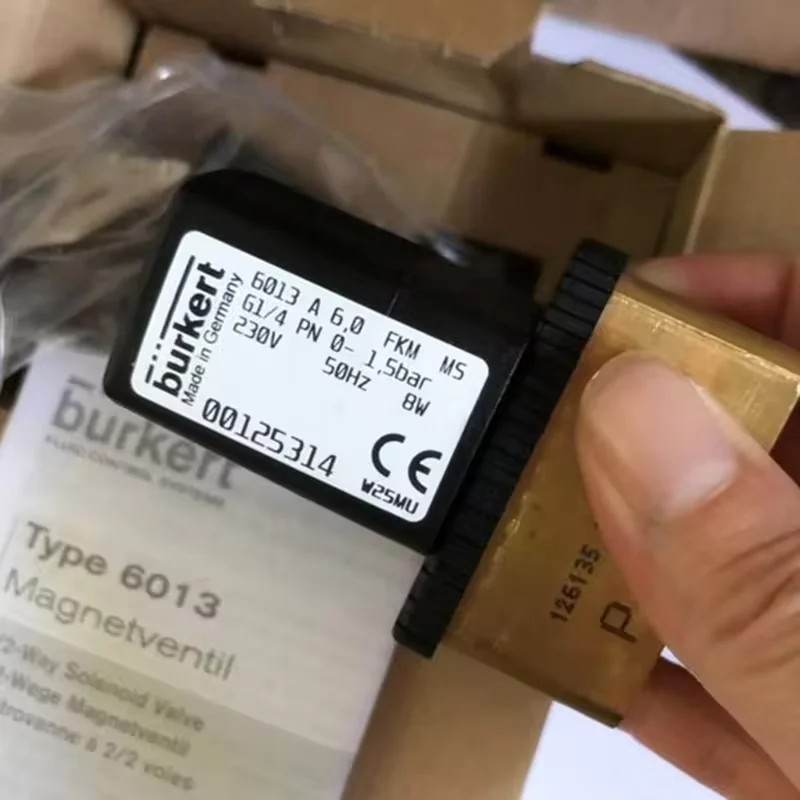 BURKERT TYPE 0330 3/2 NO.00269525  ARMATURE BURKERT 5404 Solenoid Valve With Servo-assisted 2/2-way