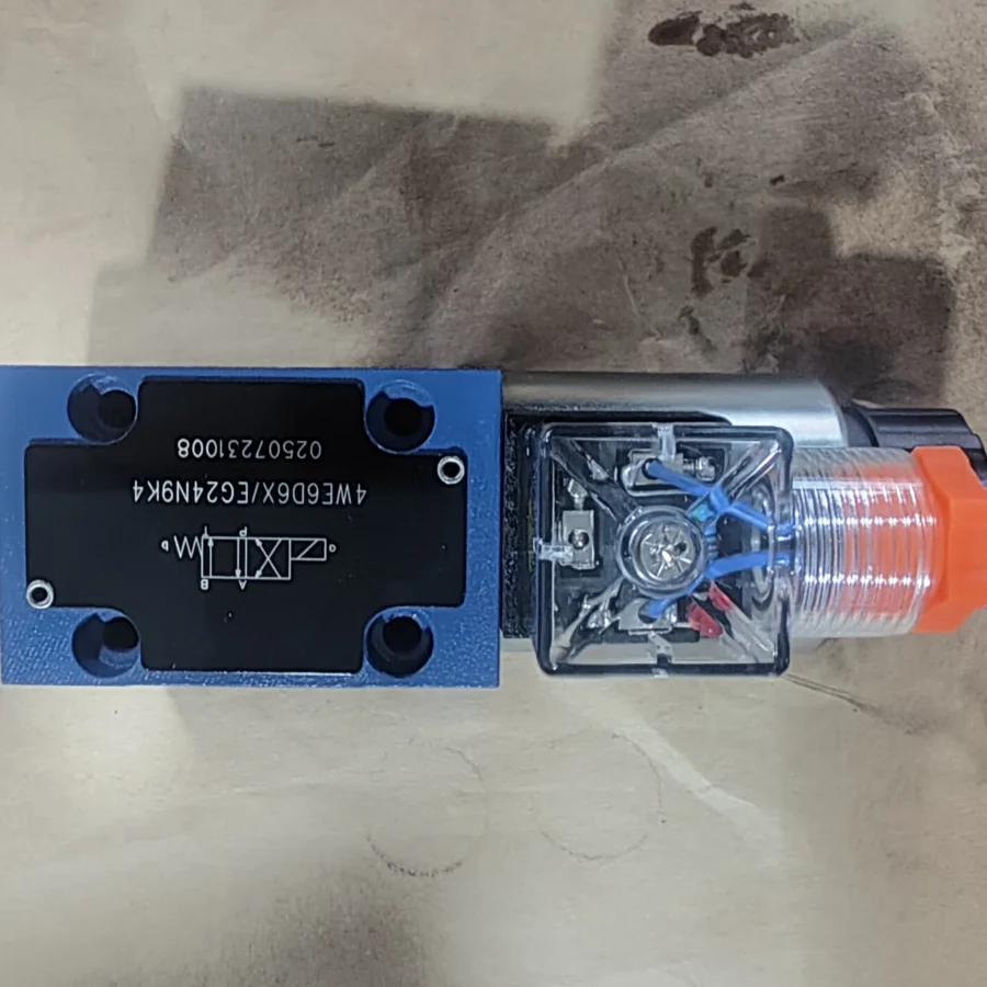 4WE Series Hydraulic Proportional Directional Valve 4WREE 6 E 32-2X/G24K31/F1V 4WREE10E75-22/G24K31/A1V 4WE10J50/EG24N9K4/M