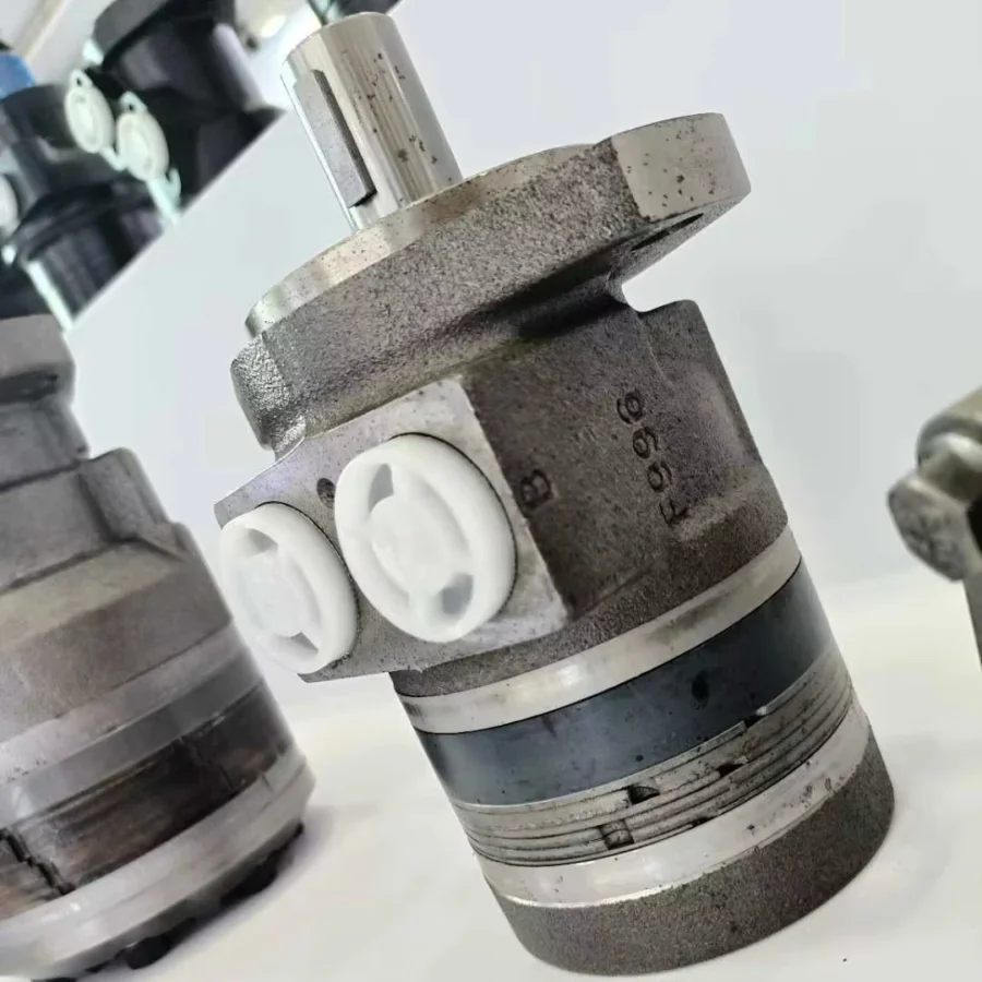 Hydraulic Orbital Motor 111A-106-AS-0 112A-054-A-T 111A-071-BS-0 111A-036-AS-0 111A-071-BS-0 111A-071-AT-0