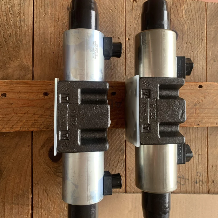 DUPLOMATIC DSPE 7-C150/20N-II/ D24K1 DL3-TA/10N-D24K1 DS5-TA/12N-D24K1/CM Solenoid Directional Valve DS3-S1/11N-D24K1/CP