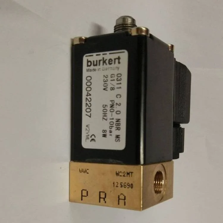 BURKERT TYPE 6211 a 13.0 NBR G1/2 Two Normally Closed Solenoid Valves BURKERT 00079223 24V