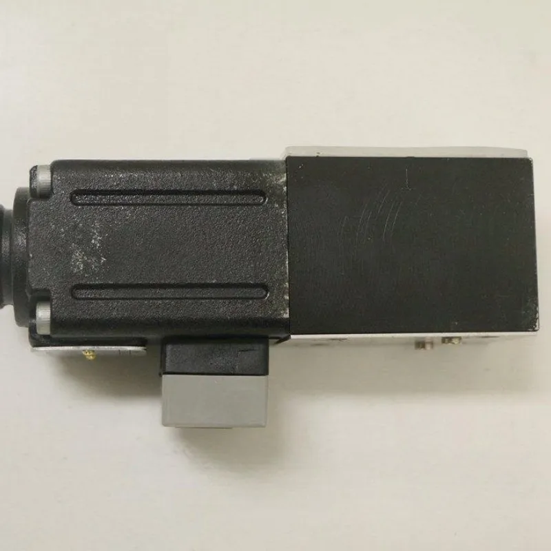 RZMO Series Hydraulic Proportional Valve RZMO-REB-P-NP-010/31510 RZMO-REB-P-NP-010/315 RZMO-AEB-NP-010/210