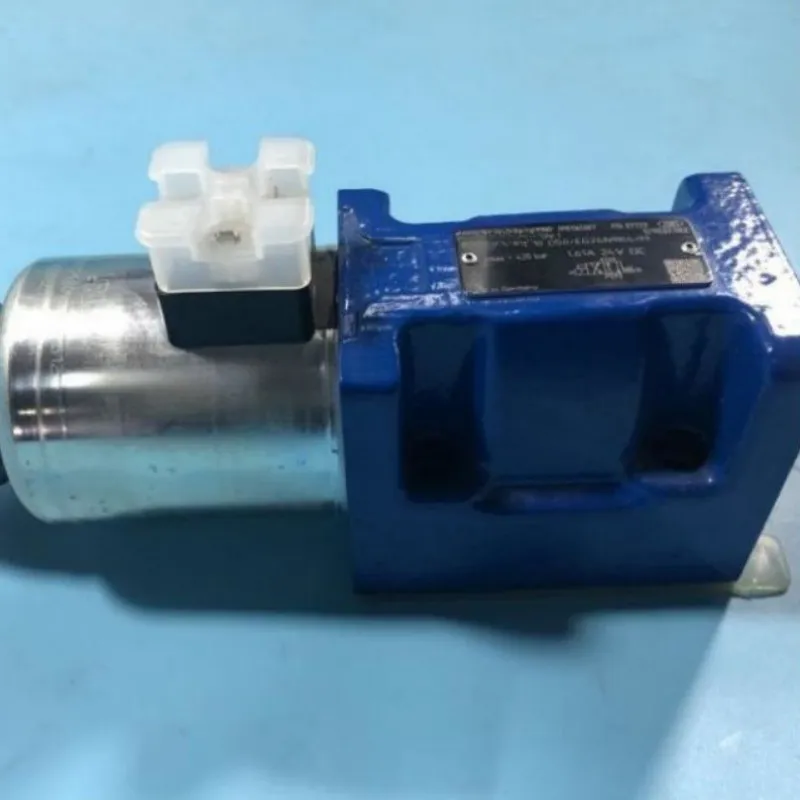 4WE10 Series Hydraulic Solenoid Valve 4WE10C5X/EG24N9K4/M 4WE10J33/CG24N9K4 4WE10D5X/OFEG24N9K4/M