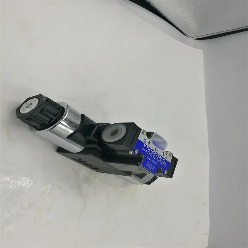 DSV/DSD-G02-6C-DC24-82 DSV/DSD-G02-6C-A110 Solenoid Valve  DSV-G02-6C-A110-72 DSV-G02-2C-DC24-20 DSD-G02-2N-DC24-90