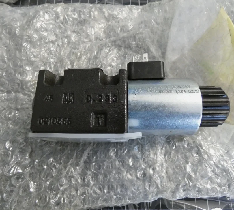 DUPLOMATIC DS5-SA2/14N-D24K1 Solenoid Directional Valve DS3-S1/11N-A230K1 DS3-S2/11N-D24WK1/CH/W7 DSE3-A26/11N-D24K