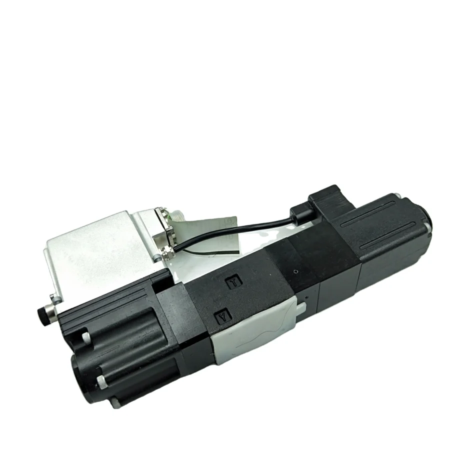 DHRZO-P5-012/25 21/DHRZO-P5-010/25 Series Hydraulic Proportional Valve DHRZO-P5-012/25/18 DHRZO-P5E-012/25 11