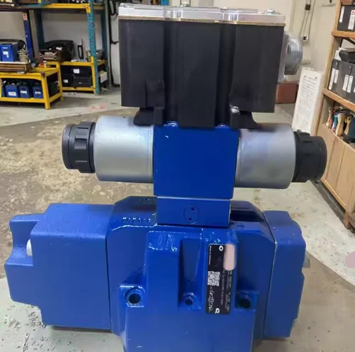 Hydraulic Valve 4WRZ 4WRZE 4WRK 4WRKE 4WRKE25E350l-3X/6EG24EK31/A1D3M Hydraulic Proportional Directional Valve 4WRZ25W6-325-7X