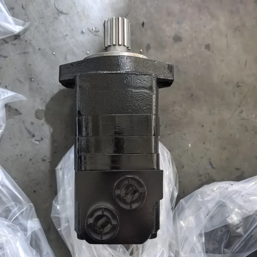 Motor 104-1026-006 104-1730-006 104-1031-006 104-1390-006 104-3440-006 High Torque Hydraulic Motor 104-1030-006 14 Teeth