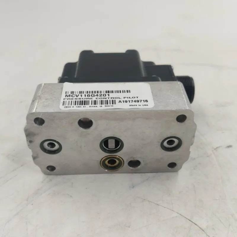 MCV116 Series Hydraulic  Control Valve MCV116G4201 MCV116A3204 MCV116A3102 MCV116A3214 MCV116A3501