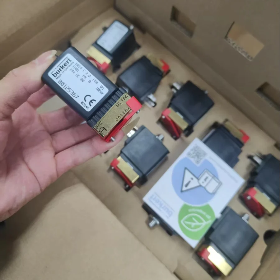 Burkert Type 6014  Dielectric Isolation Type Solenoid Valve 00069006 00357626 00787260 00126140 00126141