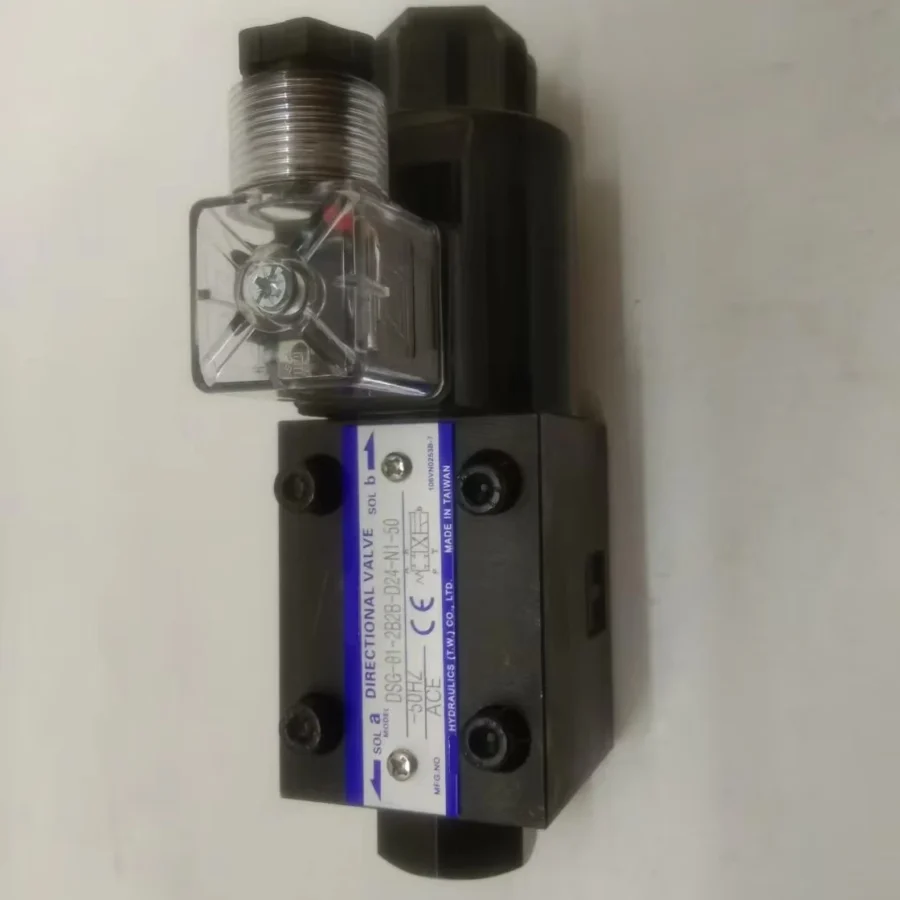 DSG-01-2B2B-D24-N1-50 Hydraulic Solenoid Directional Valve DSG-01-3C4-D24-N1-51T DSG-01-3C2-D24-N1-51T DSG-01-2B2-D24-N1-51T