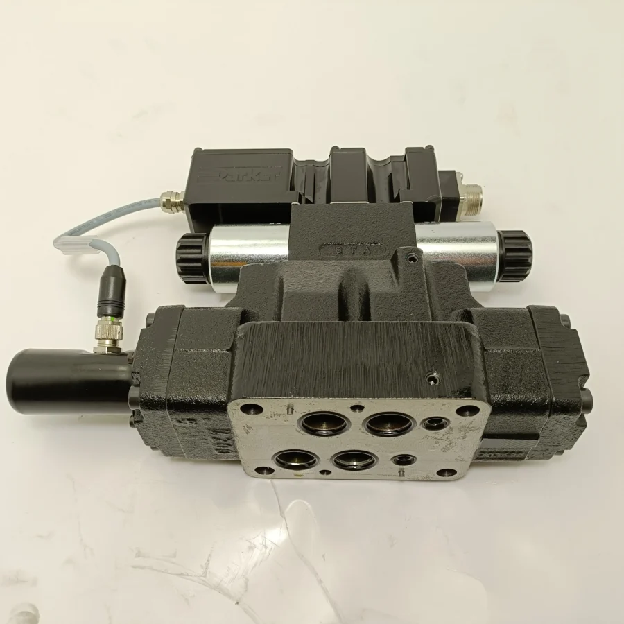 D1 D3 D31 D41 D91 D31F Series Hydraulic Proportional Control Valve D3FPE50YB9NB00 D3FBE02MC0NF0019 D41FCB31FC1NE7019