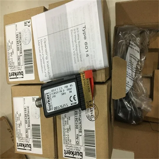 Burkert 6014 Type Direct Acting Solenoid Valve Plunger Valve BURKERT Pilot  00238936 000041107 00123263