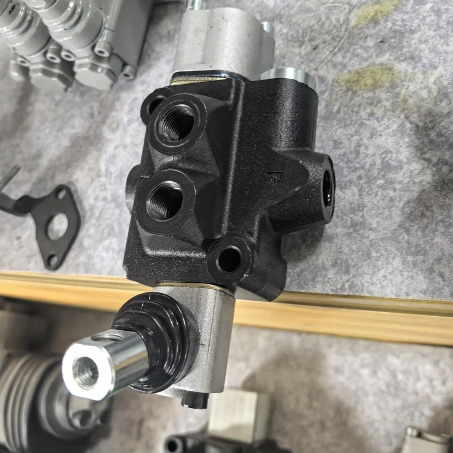 Hydraulic Control Directional Valve ZDa-L15-1 ZD-L15-1 Multi-way Valve  ZT-L20-1  ZDa-L15-1 ZD-L15-1 ZT-L20-1