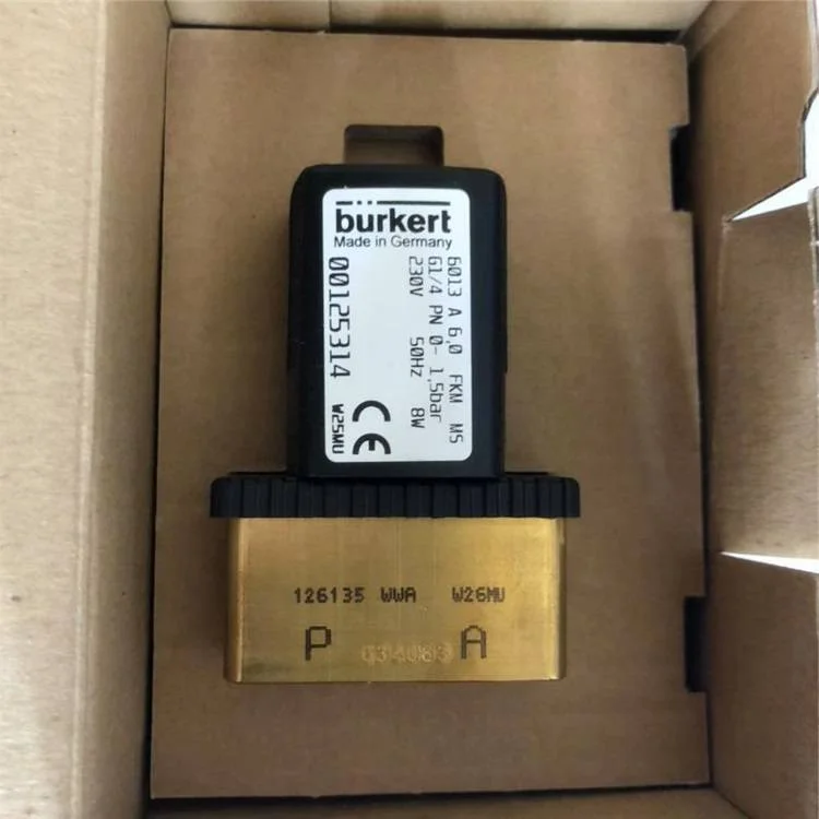 Burkert Type Direct-acting 2/2-way Plunger Valve  Stainless Steel 00449727